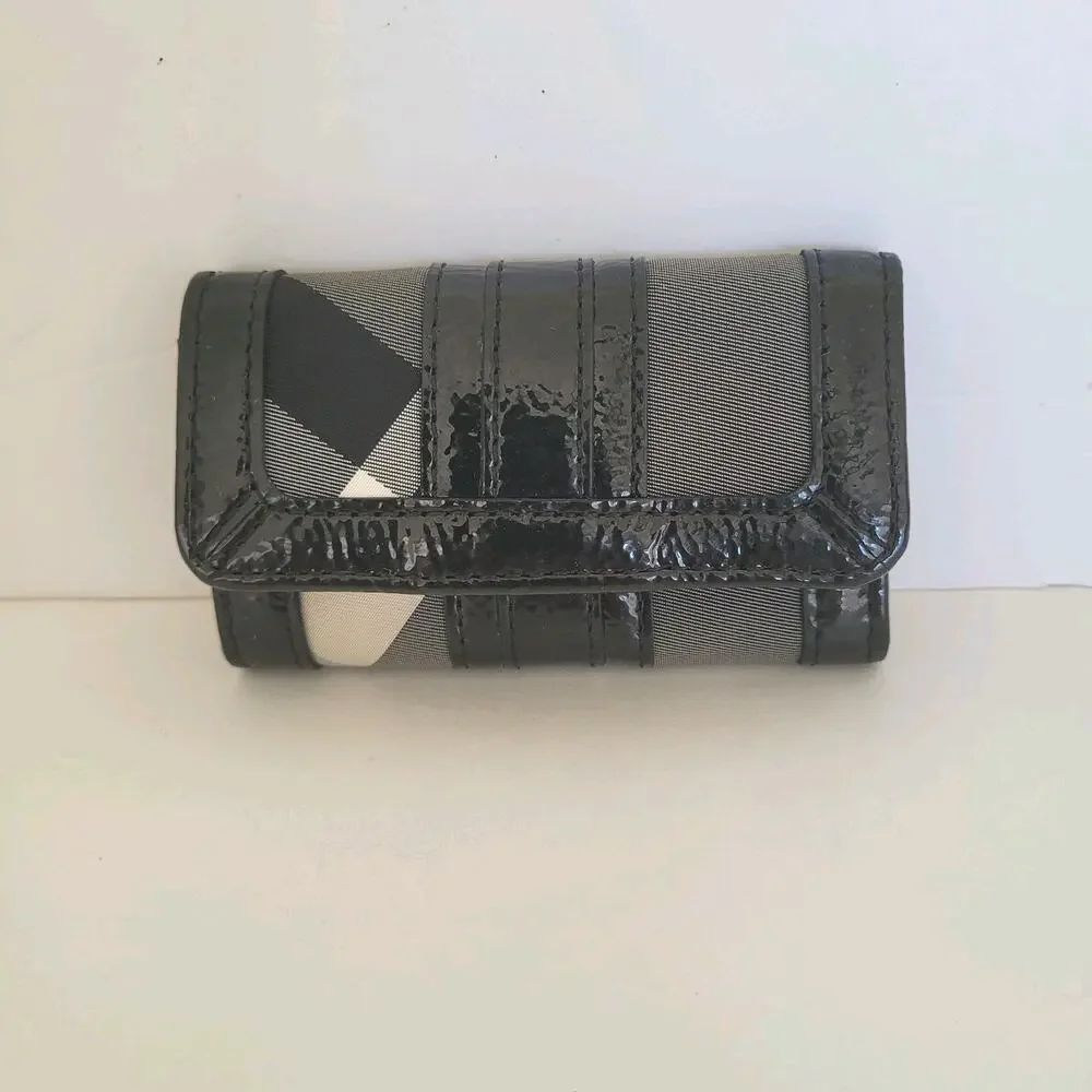 Burrbery Key Hooks Holder Case Wallet Logo Black Gray Check Trifold Designer